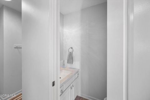 Tiny photo for 502 Stone Street, Lakeside Marblehead, OH 43440 (MLS # 10004726)