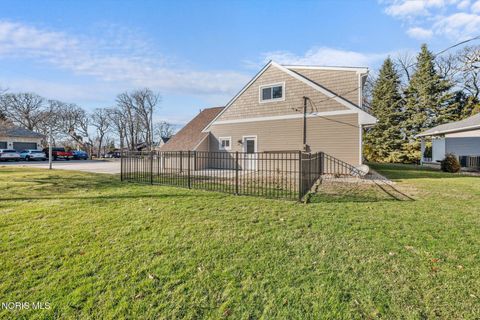 Tiny photo for 502 Stone Street, Lakeside Marblehead, OH 43440 (MLS # 10004726)