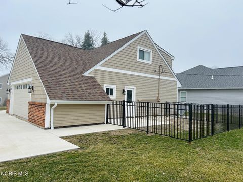 Tiny photo for 502 Stone Street, Lakeside Marblehead, OH 43440 (MLS # 10004726)