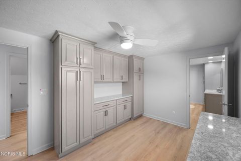 Tiny photo for 502 Stone Street, Lakeside Marblehead, OH 43440 (MLS # 10004726)