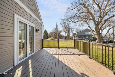 Tiny photo for 502 Stone Street, Lakeside Marblehead, OH 43440 (MLS # 10004726)