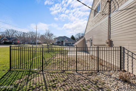 Tiny photo for 502 Stone Street, Lakeside Marblehead, OH 43440 (MLS # 10004726)