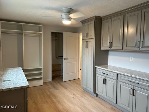 Tiny photo for 502 Stone Street, Lakeside Marblehead, OH 43440 (MLS # 10004726)