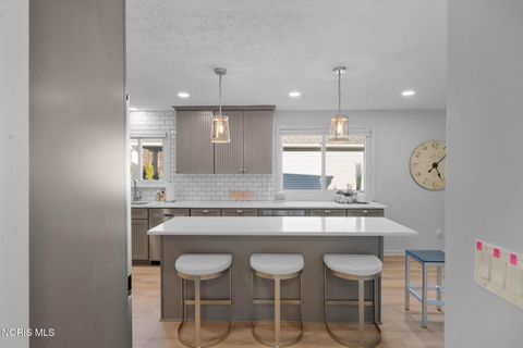 Tiny photo for 502 Stone Street, Lakeside Marblehead, OH 43440 (MLS # 10004726)