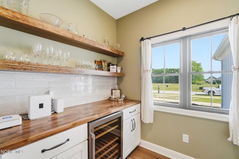 Tiny photo for 1531 Saint Andrews Drive, Bowling Green, OH 43402 (MLS # 10009958)