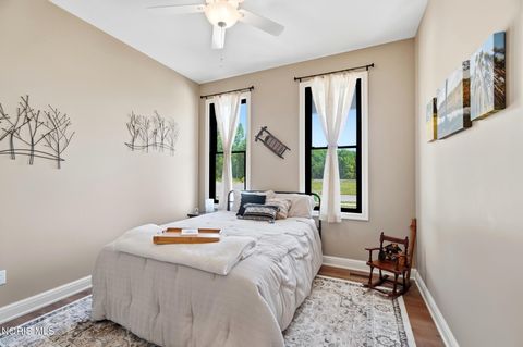 Tiny photo for 1531 Saint Andrews Drive, Bowling Green, OH 43402 (MLS # 10009958)