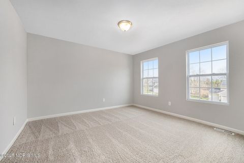 Tiny photo for 1043 Lakeside Lane, Oregon, OH 43616 (MLS # 10001933)