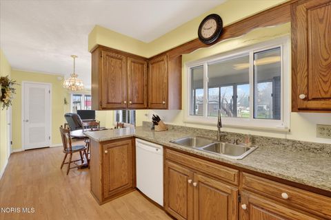 Tiny photo for 3431 Cragmoor Avenue, Toledo, OH 43614 (MLS # 10005953)