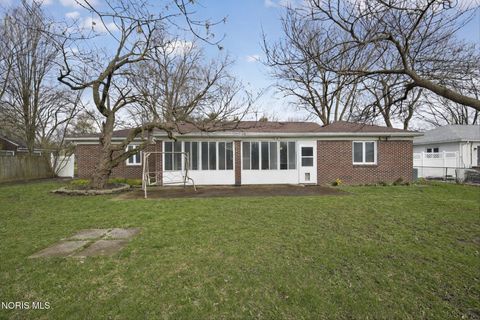 Tiny photo for 3431 Cragmoor Avenue, Toledo, OH 43614 (MLS # 10005953)
