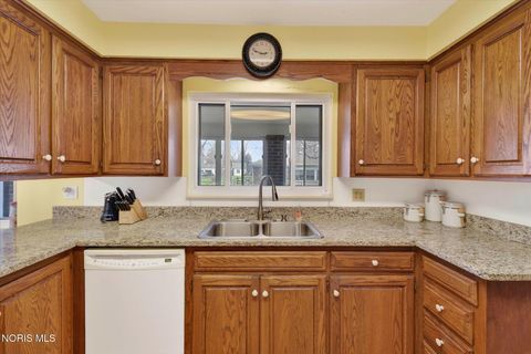 Tiny photo for 3431 Cragmoor Avenue, Toledo, OH 43614 (MLS # 10005953)