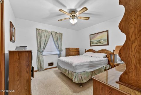 Tiny photo for 3431 Cragmoor Avenue, Toledo, OH 43614 (MLS # 10005953)