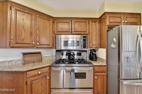 Tiny photo for 3431 Cragmoor Avenue, Toledo, OH 43614 (MLS # 10005953)