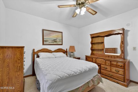 Tiny photo for 3431 Cragmoor Avenue, Toledo, OH 43614 (MLS # 10005953)