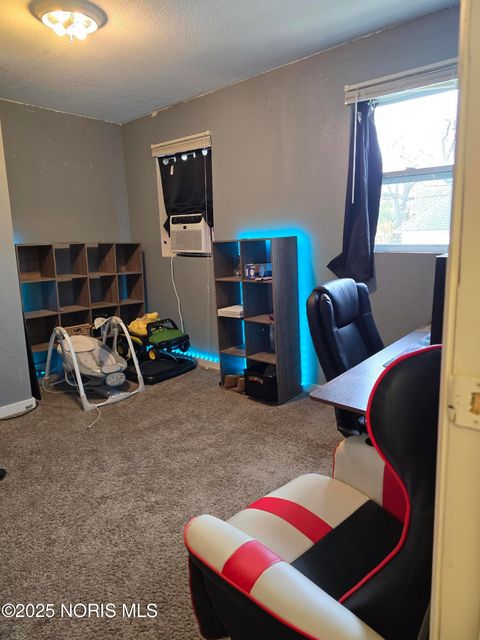 Tiny photo for 204 S Broadway Street, Columbus Grove, OH 45830 (MLS # 10000542)