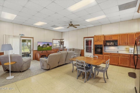 Tiny photo for 2574 County Road 74, Gibsonburg, OH 43431 (MLS # 10012365)