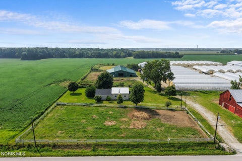Tiny photo for 2574 County Road 74, Gibsonburg, OH 43431 (MLS # 10012365)