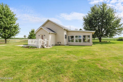 Tiny photo for 2574 County Road 74, Gibsonburg, OH 43431 (MLS # 10012365)