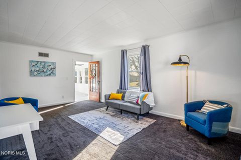 Tiny photo for 159 Smith Street, Elmore, OH 43416 (MLS # 10004625)