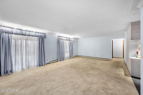 Tiny photo for 9864 Bucher Road, Whitehouse, OH 43571 (MLS # 10002637)