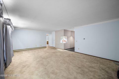 Tiny photo for 9864 Bucher Road, Whitehouse, OH 43571 (MLS # 10002637)