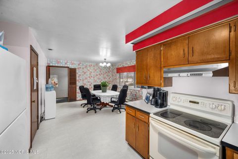 Tiny photo for 9864 Bucher Road, Whitehouse, OH 43571 (MLS # 10002637)