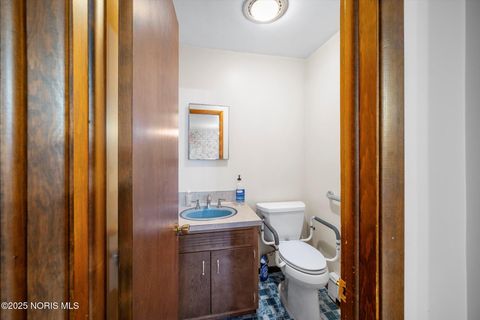 Tiny photo for 9864 Bucher Road, Whitehouse, OH 43571 (MLS # 10002637)