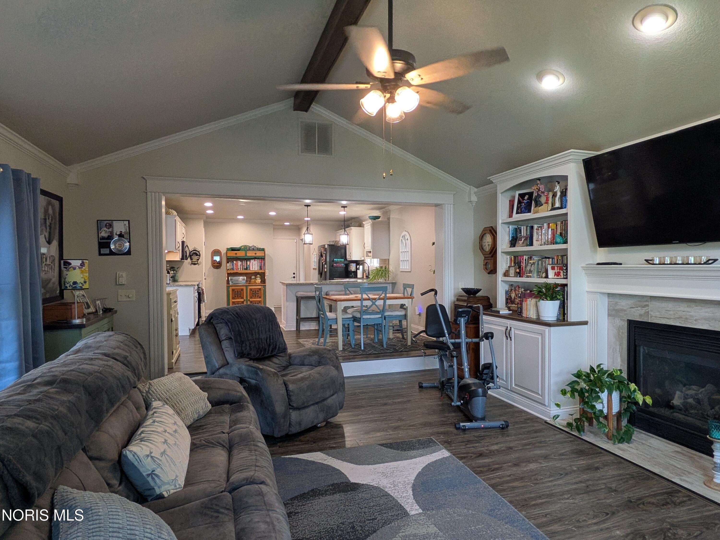 1302 Pinehurst Drive