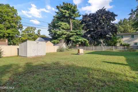Tiny photo for 4837 Whiteford Road, Toledo, OH 43623 (MLS # 10013317)