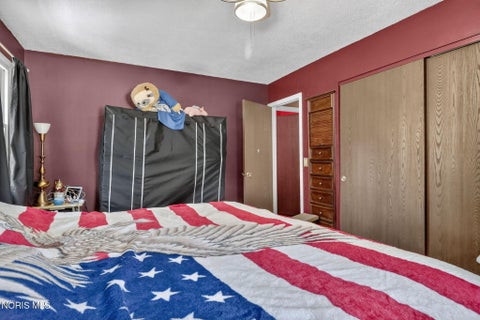 Tiny photo for 4837 Whiteford Road, Toledo, OH 43623 (MLS # 10013317)