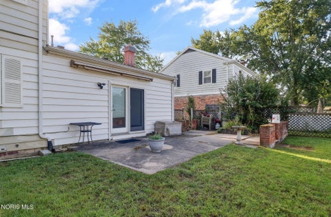 Tiny photo for 4837 Whiteford Road, Toledo, OH 43623 (MLS # 10013317)