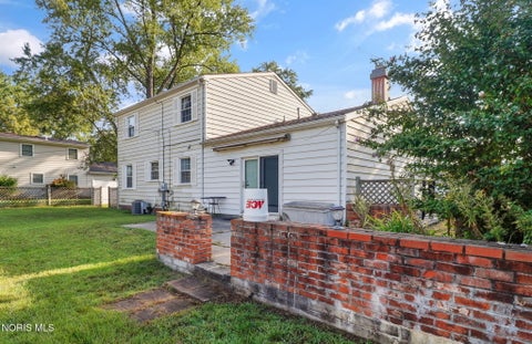 Tiny photo for 4837 Whiteford Road, Toledo, OH 43623 (MLS # 10013317)