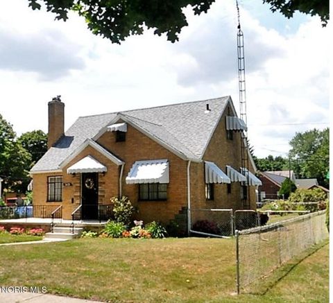 Photo of 3405 Maher Street, Toledo, OH 43608 (MLS # 10004827)