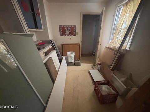 Tiny photo for 616 Waverly Avenue, Toledo, OH 43607 (MLS # 10005299)