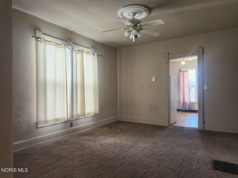 Tiny photo for 231 W Chestnut Street, Wauseon, OH 43567 (MLS # 10005044)