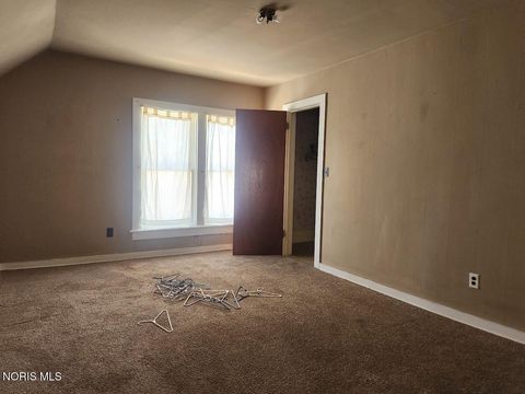 Tiny photo for 231 W Chestnut Street, Wauseon, OH 43567 (MLS # 10005044)