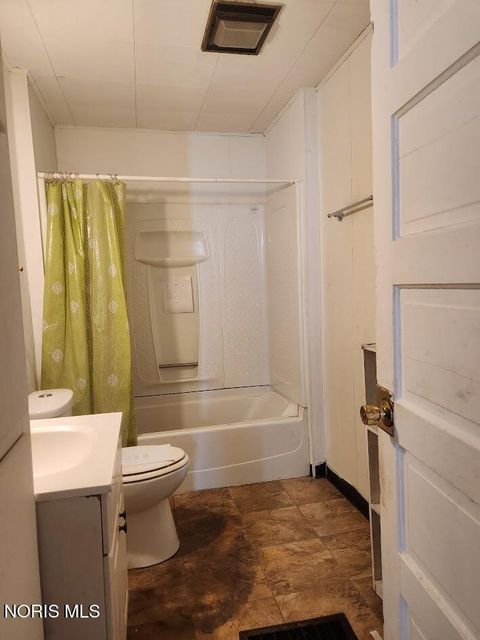 Tiny photo for 231 W Chestnut Street, Wauseon, OH 43567 (MLS # 10005044)