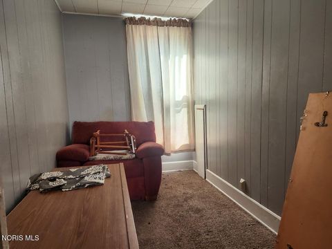 Tiny photo for 231 W Chestnut Street, Wauseon, OH 43567 (MLS # 10005044)