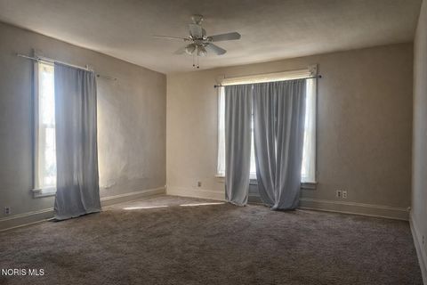 Tiny photo for 231 W Chestnut Street, Wauseon, OH 43567 (MLS # 10005044)