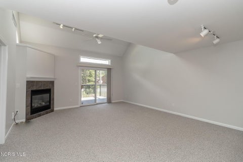 Tiny photo for 6416 Madison Cove Court #18, Sylvania, OH 43560 (MLS # 10009090)
