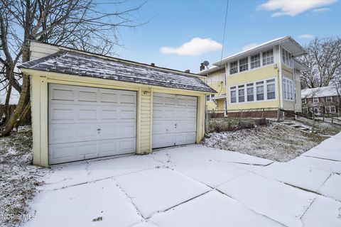 Tiny photo for 2048 Joffre Avenue, Toledo, OH 43607 (MLS # 10005246)