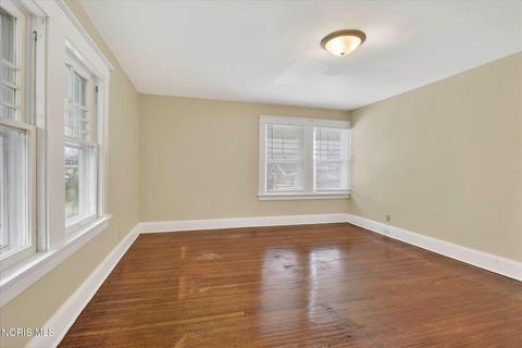 Tiny photo for 2048 Joffre Avenue, Toledo, OH 43607 (MLS # 10005246)