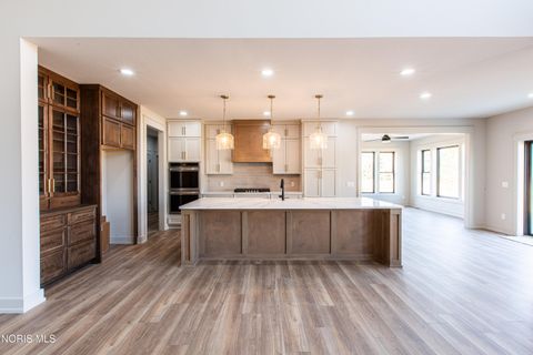 Tiny photo for 9420 Kimball Crk, Sylvania, OH 43560 (MLS # 10005099)