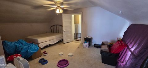 Tiny photo for 1128 Garrison Street, Fremont, OH 43420 (MLS # 10005820)