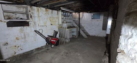 Tiny photo for 1128 Garrison Street, Fremont, OH 43420 (MLS # 10005820)