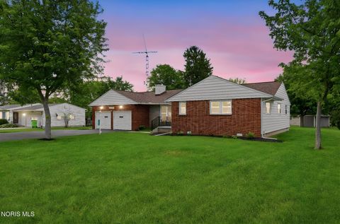 Tiny photo for 1385 Flechtner Road, Fostoria, OH 44830 (MLS # 10007788)