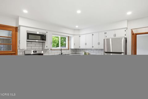 Tiny photo for 1385 Flechtner Road, Fostoria, OH 44830 (MLS # 10007788)