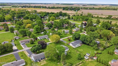 Tiny photo for 1385 Flechtner Road, Fostoria, OH 44830 (MLS # 10007788)