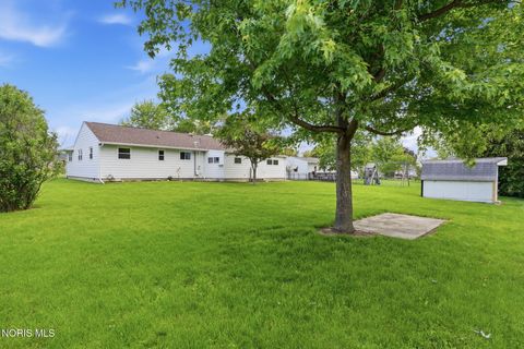Tiny photo for 1385 Flechtner Road, Fostoria, OH 44830 (MLS # 10007788)
