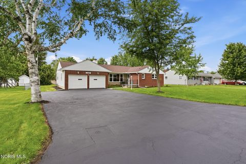 Tiny photo for 1385 Flechtner Road, Fostoria, OH 44830 (MLS # 10007788)