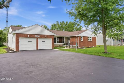 Photo of 1385 Flechtner Road, Fostoria, OH 44830 (MLS # 10007788)